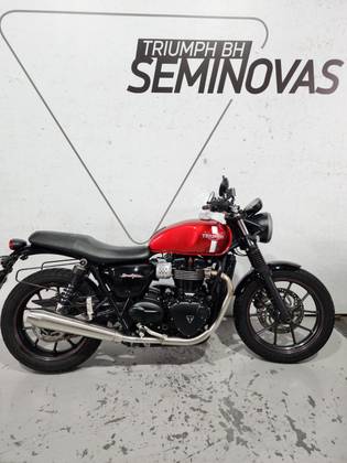 TRIUMPH STREET TWIN TRIUMPH STREET TWIN